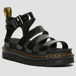 Dr. Martens Women's Blaire Patent Sandals size 9 runs large F619